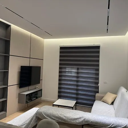Henri Lungomare Apartamento Vlorë