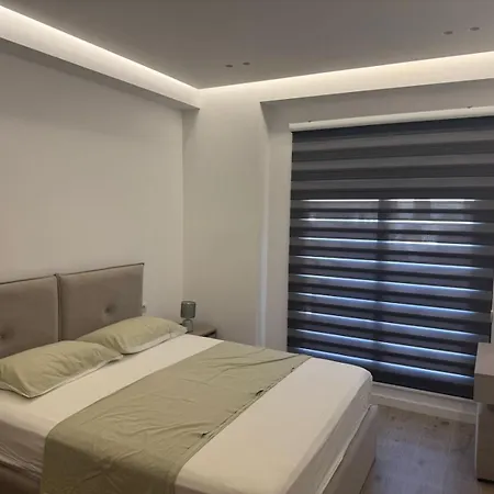 Henri Lungomare Apartamento