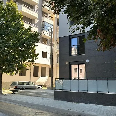 Henri Lungomare Apartamento